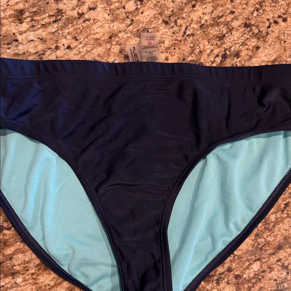 ZeroXposur navy blue Womens swim bottoms